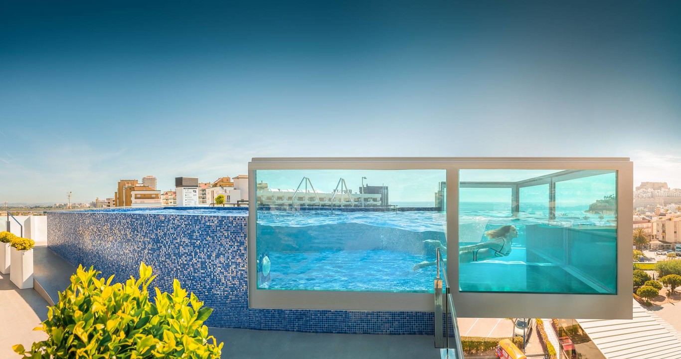 Hotel RH Don Carlos detalle vidrio
