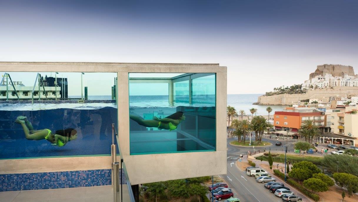 Hotel RH Don Carlos conjunto piscinas