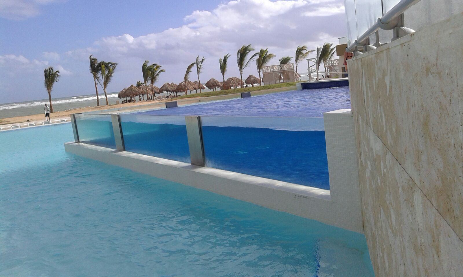 Pared de vidrio Punta Cana