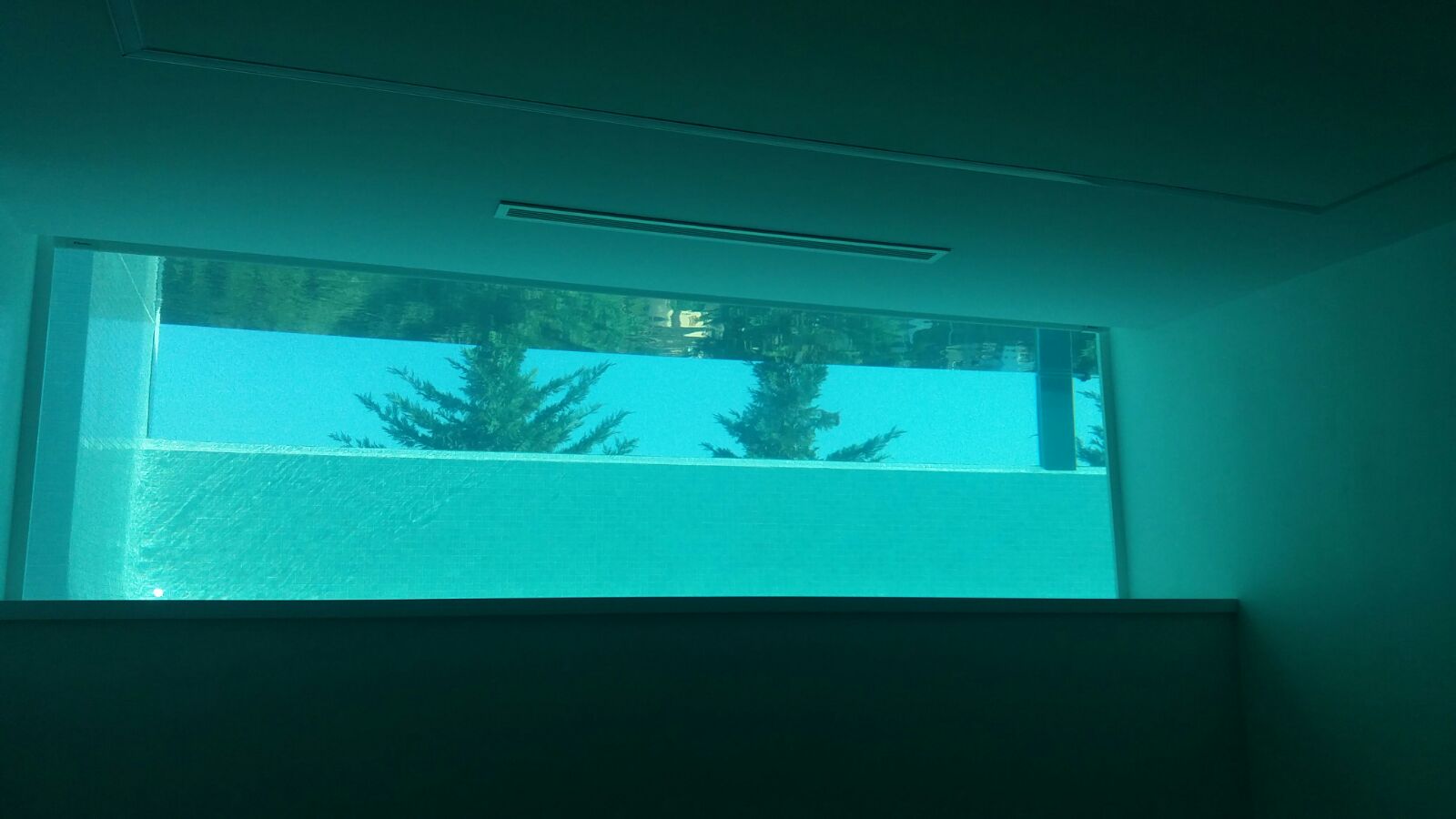 Chalet privado en Altea con piscina de vidrio